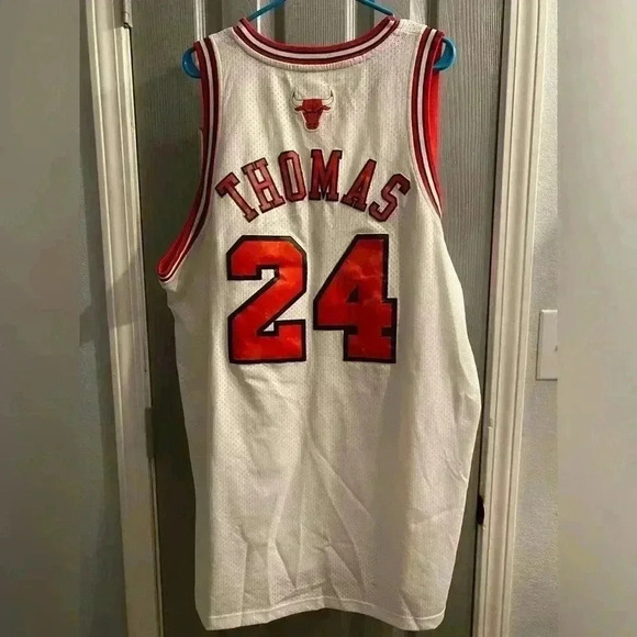Tyrus Thomas stitched Jersey Adidas NBA Chicago Bulls #24 Men’s size XL - Picture 10 of 11